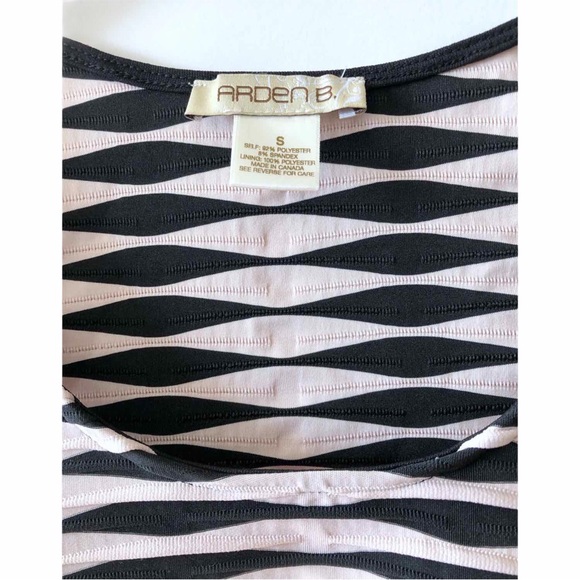 Arden B Striped Crop Top Size Small - Picture 3 of 3